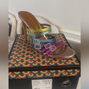 Heels brand new size 8